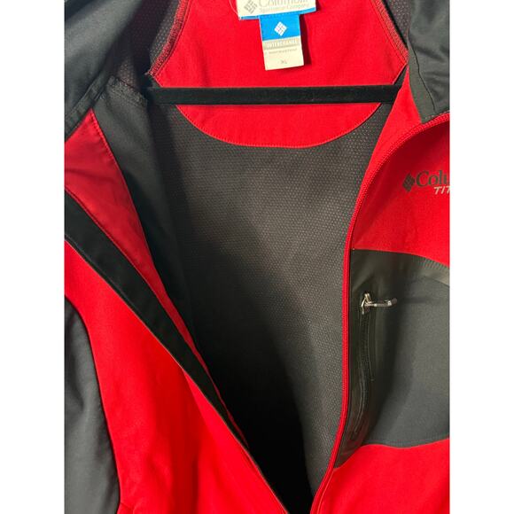 Columbia Titanium Men’s XL Red Black Softshell Jacket Outdoor Hiking Interchange - Picture 6 of 11